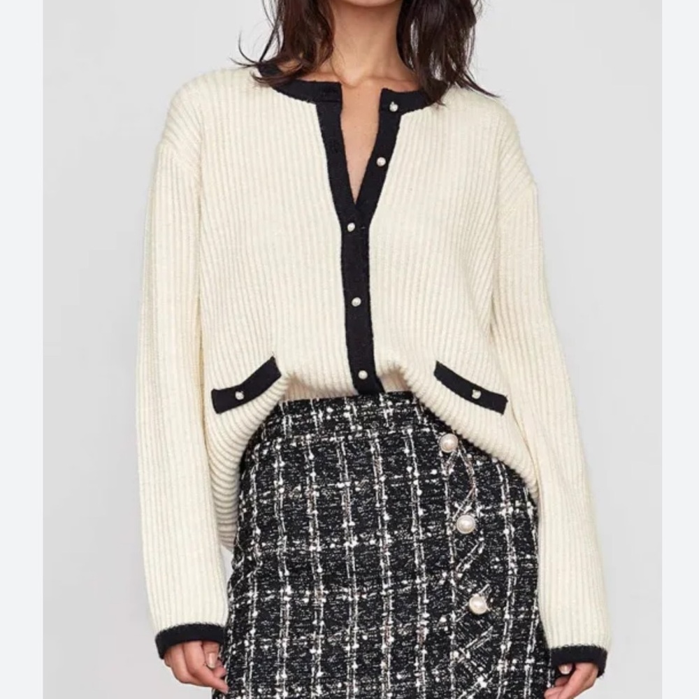 J.Ing Knitted Crème Color Cardigan Sweater